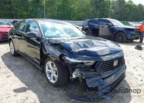 2024 Honda Accord Lx z USA, uszkodzony, nr VIN 1HGCY1F27RA062427